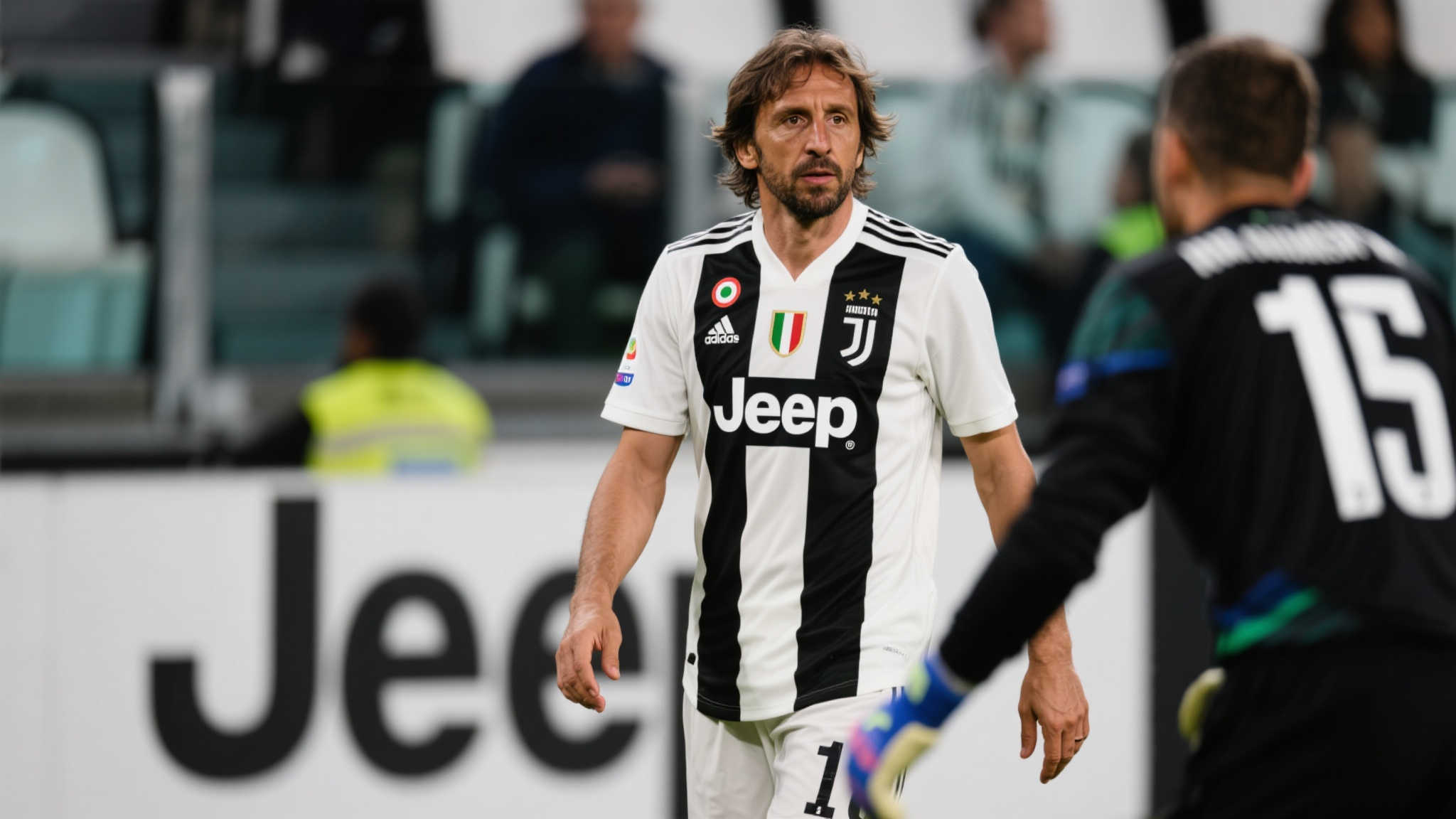 不断地为球 不断地为球